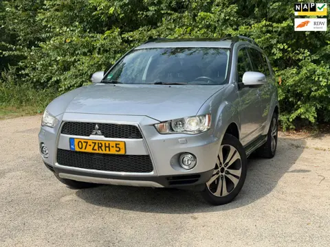 Mitsubishi Outlander 2.0 Edition Two | Cruise control + Pano Nu € 5.500,- !!!