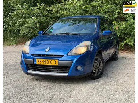 Renault Clio 1.2 Collection | Cruise control + Airco Nu € 1.950,- !!!