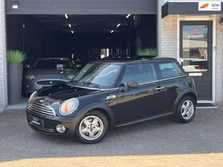 Mini 3-Deurs 1.4 One Pepper | Airco | Nieuwe APK | 139.457 km | Sportwielen | CPV met afst. bed. | L