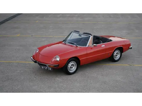 Alfa Romeo Spider 2.0 Veloce