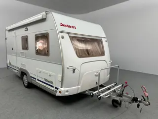 Dethleffs Camper 440 DB Cassetteluifel