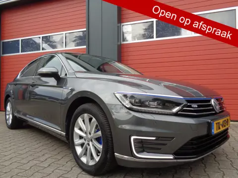 Volkswagen Passat 1.4 TSI GTE Highline 157PK Clima Navi Cruise Trekhaak 86DKm !!!