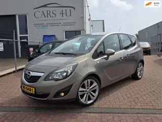 Opel Meriva 1.4 Turbo Selection inc fietsen drager
