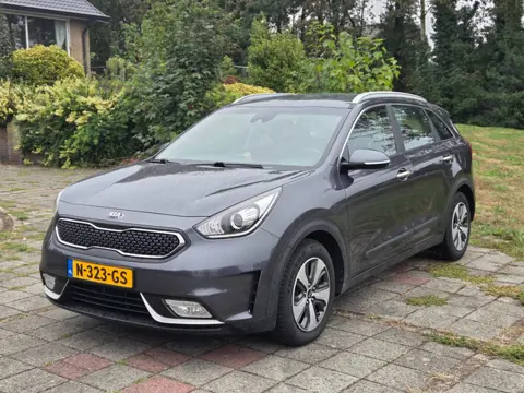 Kia Niro 1.6 GDi Hybrid First Edition