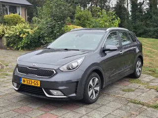 Kia Niro 1.6 GDi Hybrid First Edition