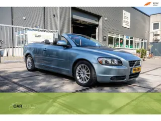 Volvo C70 Convertible 2.4 Momentum AUTOMAAT ONLANGS NW APK!