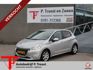 Peugeot 208 1.2 VTi Style Trekhaak/NL AUTO/Cruise control/Navigatie/Bluetooth/Airco