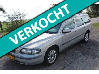 Volvo V70 2.4 Comfort Line // apk 03/2027 / dealer onderhouden //