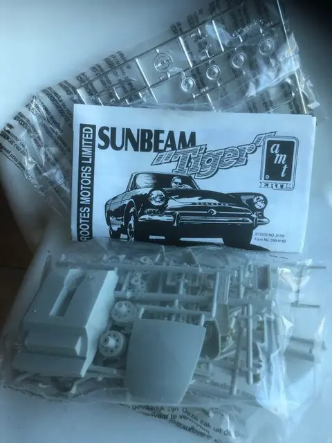 AMT - 1:24 - Sunbeam Tiger kit blueprinter