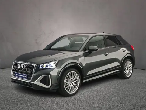 Audi Q2 35 TFSI S Edition | Trekhaak | Adaptieve Cruise | Ambient Light | Camera | Leder | Comfort-p