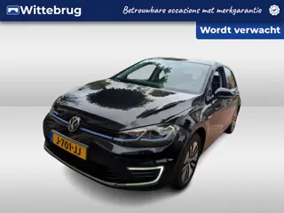 Volkswagen e-Golf E-DITION / SOH 93%/ AUTOMAAT/ ADAPTIVE CRUISE/ PARKEER SENSOREN/ DIGITAL DASH/ NAV