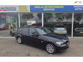 BMW 3-serie Touring 318i