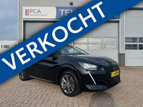 Peugeot E-208 EV Allure Pack 50 kWh | Navigatie | Parkeersensoren achter | Achteruitrijcamera |