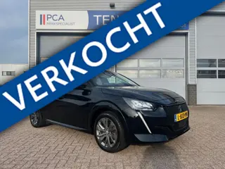 Peugeot E-208 EV Allure Pack 50 kWh | Navigatie | Parkeersensoren achter | Achteruitrijcamera |