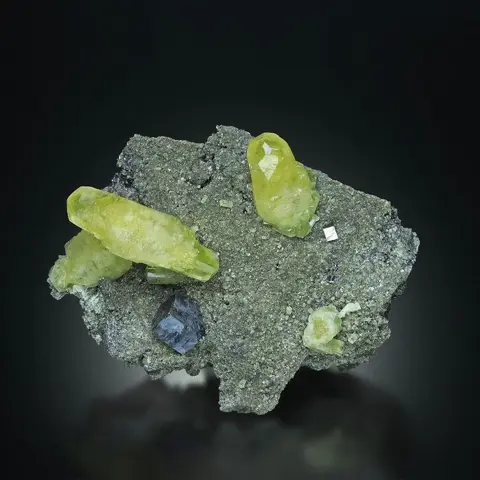 MUSEUM Goud Calciet met CHALCOPYRIET &amp; DOLOMIET en