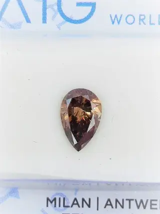 Diamant - 0.74 ct - Peer, Geen reserve - fancy vivid orange