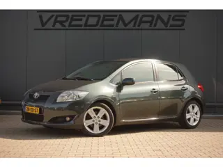 Toyota Auris 2.2 D-4D Luna Business