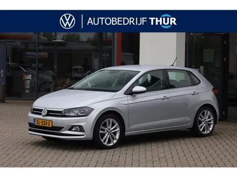Volkswagen Polo 1.0 TSI Highline 70KW/95Pk, 17" LMV, trekhaak, navigatie, pdc voor en achter, door o