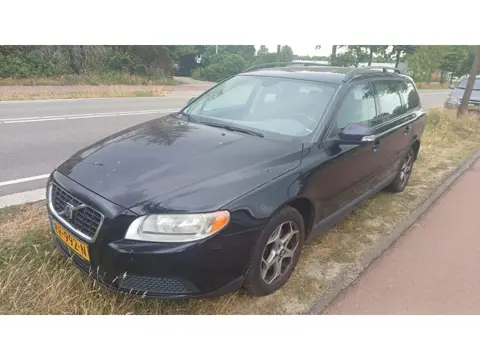 Volvo V70 2.0D Kinetic Lees opmerkingen! Handel/Export! Trekhaak Airco Lichtmetalen Velgen Cruise Co