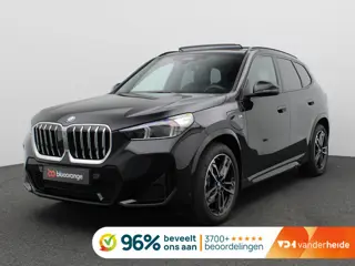 BMW X1 xDrive25e 245PK Aut. M-Sport, Pano-Schuifdak, Keyless, Digital Key, Stoelverwarming, LED verl