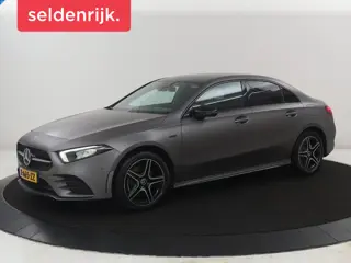 Mercedes-Benz A-klasse 250 e Business Solution AMG Limited | SOH 94,5% | Leder/alcantara | Cruise co