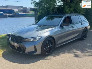BMW 3-serie Touring 330i xDrive M Sport Laser Panodak Memory HuD VOL!