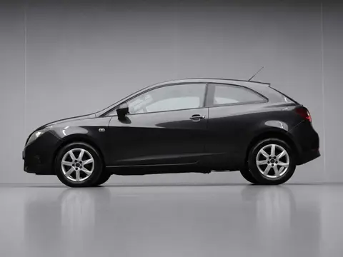 Seat Ibiza SC 1.4 Reference Sport (ELEKTRISCH PAKKET,CENTRALE DEURVERGENDELING,LED,SPORTSTOELEN,LM V