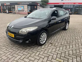 Renault Mégane Estate 1.4 TCe Privilége leer pano navi
