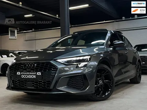 Audi A3 Sportback 35 TFSI Mild-Hybrid S Line Pano/Sfeerverl/Carplay/Automaat