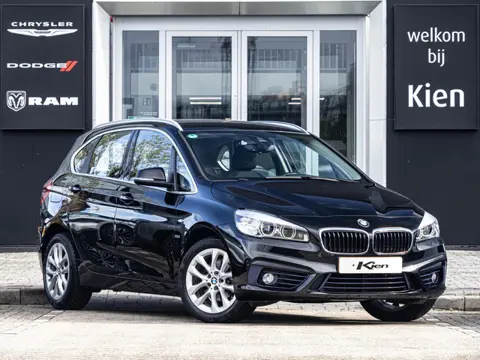 BMW 2-serie Active Tourer 218i Executive  | Trekhaak | Sportstoelen | 17" Velgen |