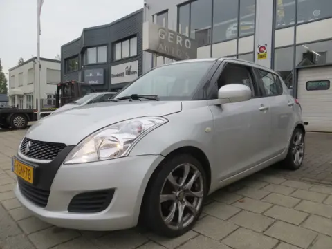 Suzuki Swift 1.2 Bandit EASSS 5 deurs ,nl auto ,cruise control,airco