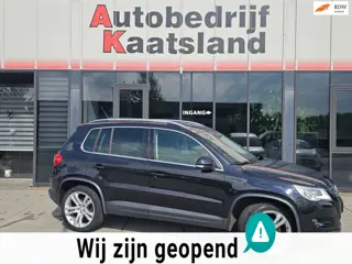 Volkswagen Tiguan 2.0 TSI Sport&Style 4Motion - Leer - Clima -
