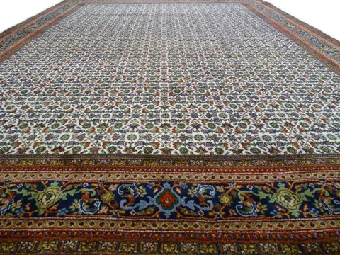 Bidjar Herati - Cleaned carpet - 381 cm - 272 cm