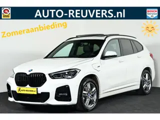 BMW X1 xDrive25e M-Sport / Opendak / HUD / Leder / Memory