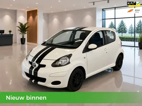 Toyota Aygo 1.0 ( Actie t/m €500 korting ) NAP 5Drs Airco-Nieuwe APK- Elek.ramen-1e Eigenaar