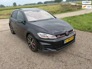 Volkswagen Golf 2.0 TSI GTI Performance Pano 250 PK Virtual cockpit