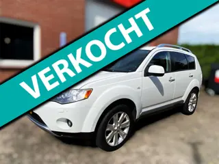 Mitsubishi Outlander 2.0 DI-D Intense+/ 7zits/ Vol Opties!