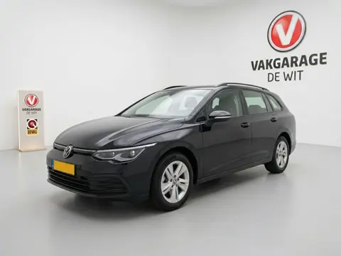 Volkswagen Golf Variant 1.5 eTSI 150pk DSG | Trekhaak | ACC | Stuur- & Stoelverwarming | Navigatie