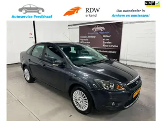 Ford Focus 1.6 Titanium Sedan Automaat TREKHAAK / LM VELGEN