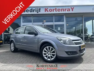 Opel Astra 1.8 Essentia /airco/cruise control/ D-riem vervangen bij 110500KM/uitstekend onderhouden
