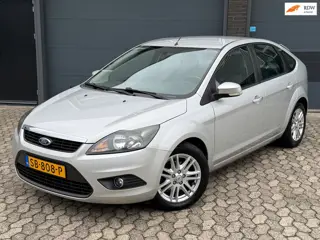 Ford Focus 1.6 Trend|KEYLESS|CRUISE|AIRCO|APK