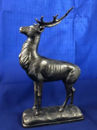 Beeld van een Hert, ree