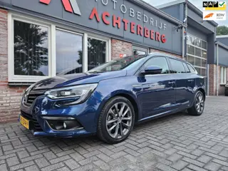 Renault Mégane Estate 1.2 TCe Série Signature Exclusiv Leer! Camera! LED! Mooie/Nette Auto! Navigati