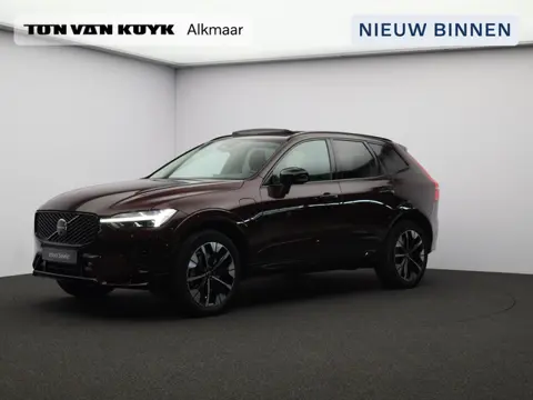 Volvo XC60 2.0 T6 Plug-in hybrid AWD Ultra Dark / Trekhaak / Luchtvering / Panorama dak / 360 camera