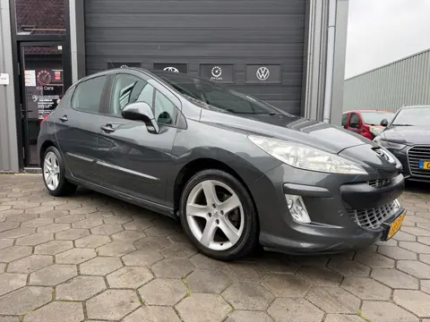 Peugeot 308 1.6 THP XT - 2e Eigenaar - Pano - Airco - Lage km / N.a.p -