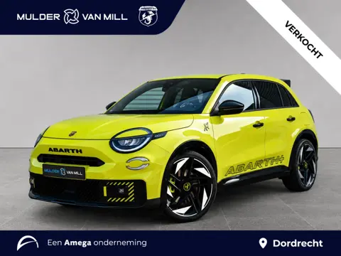 Abarth 600e Scorpionissima EV 54kWh 280pk | SABELT SPORTSTOELEN |  ADAPTIVE CRUISE | 20" LM-VELGEN |