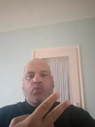 Hoi ik zoek een gezelige vrouw