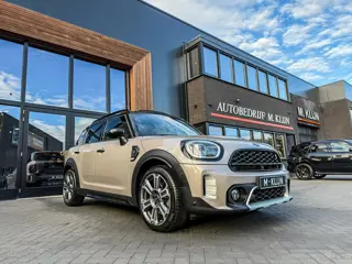 MINI Countryman 2.0 Cooper S ALL4 MINI Yours F1 aut Rooftopgrey/Pano/Memory/Camera/Vol