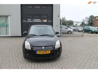 Suzuki Swift 1.3 Limited