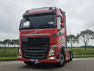 VOLVO FH 460 6x2 xenon skirts